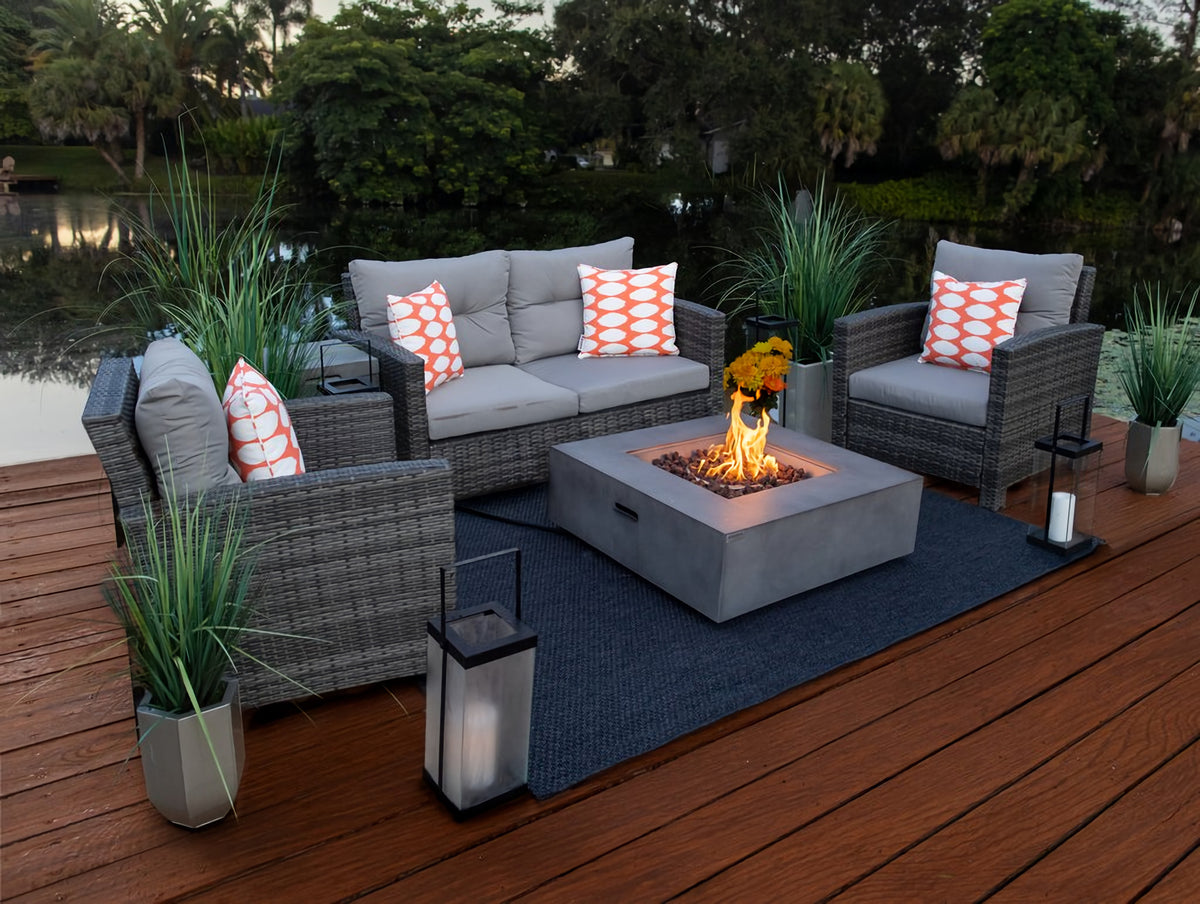 Bari 4 Piece Outdoor Furniture Conversation Set with 35" x 35" Square